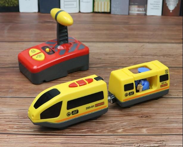 Remote Train Magnetically Connected Toy