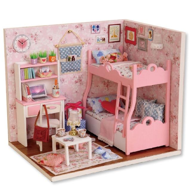 3D Wooden Doll House