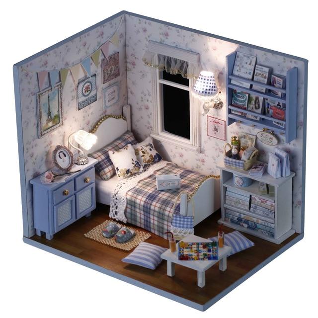 3D Wooden Doll House